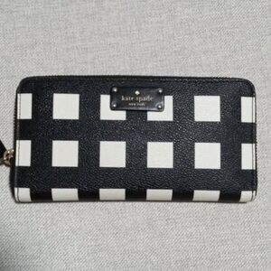 Kate Spade Black and White Checkered Zip Around Wallet